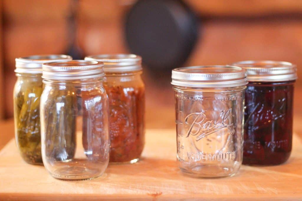 5 glass pint jars, sizes of canning jars