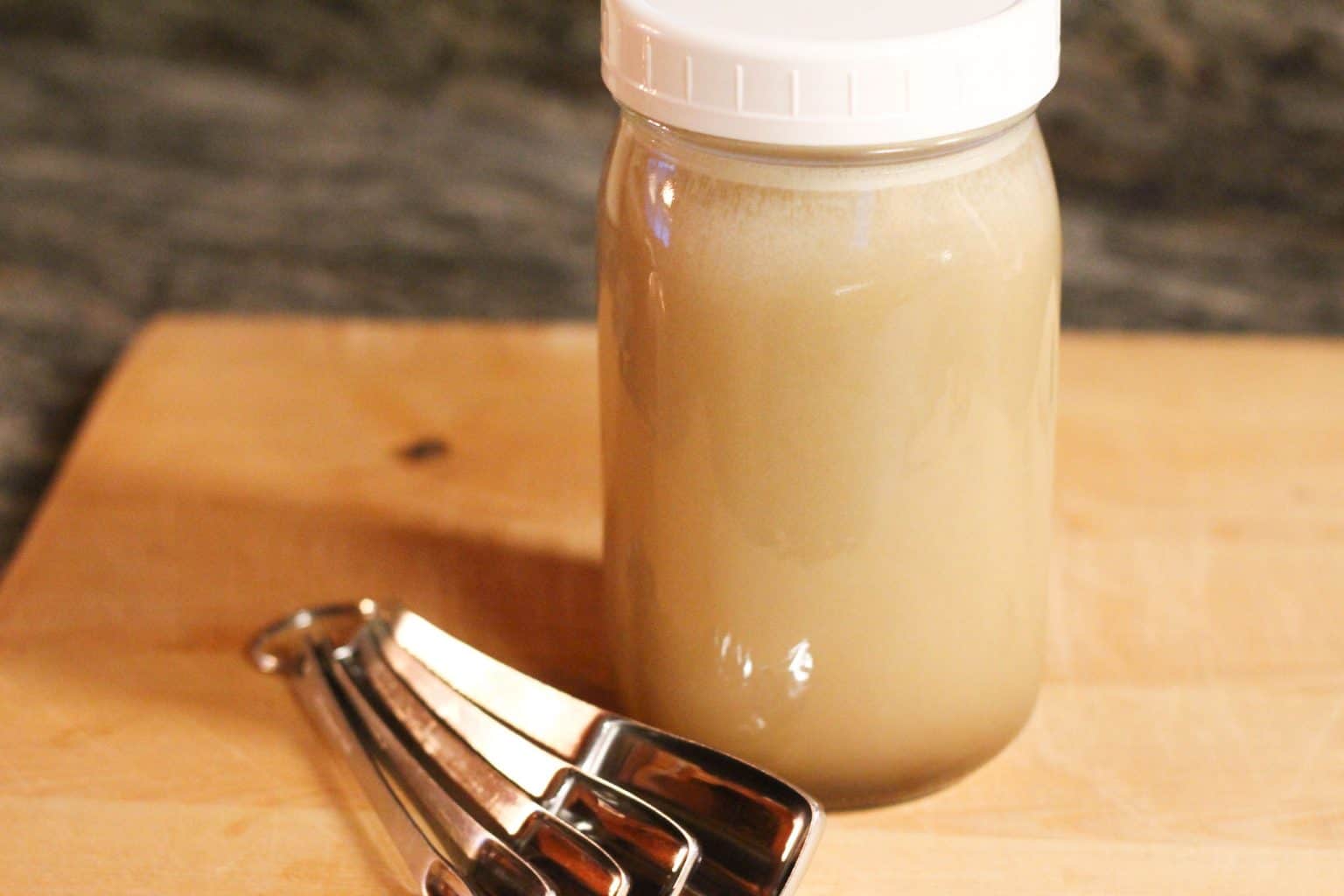 Honey Bee Healthy Recipe Rosehips & Honey