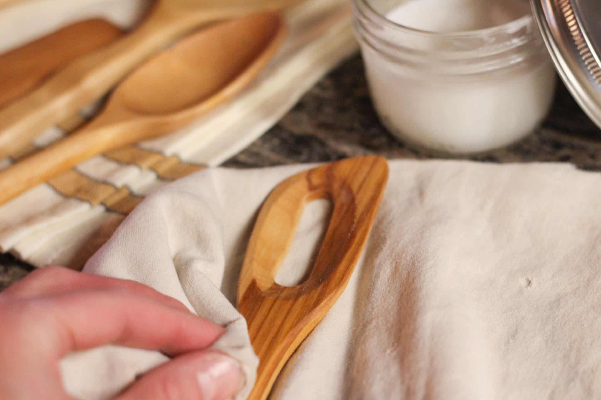 Recipe for Spoon Butter Rosehips & Honey